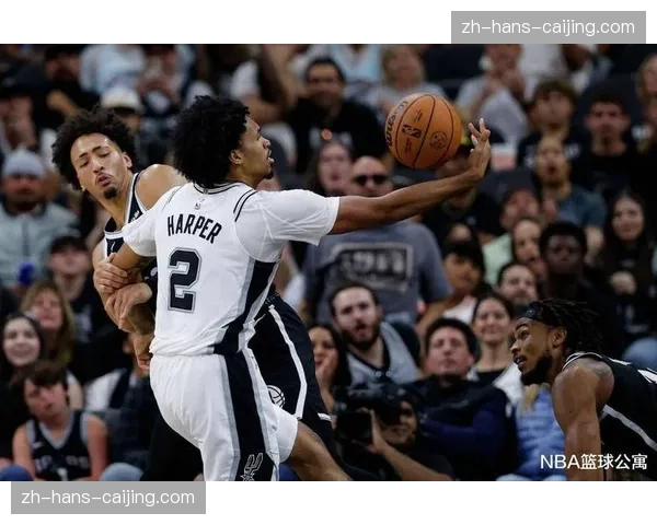 马刺篮板保护联盟顶级 防守持续性面临季后赛考验